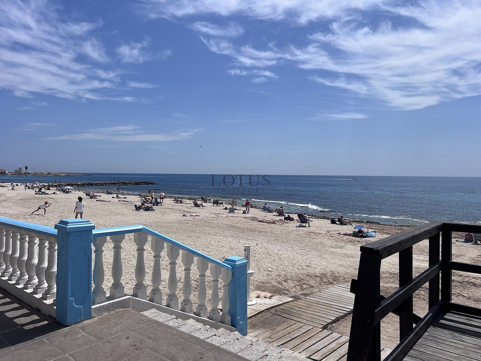 Lägenhet endast 60 meter från Playa de los Locos – Torrevieja - Lotus Properties
