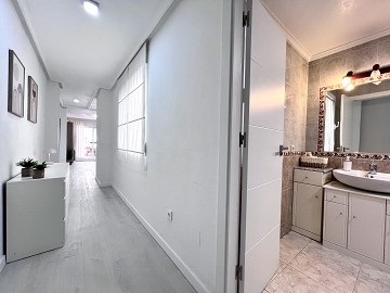 Lägenhet endast 60 meter från Playa de los Locos – Torrevieja - Lotus Properties