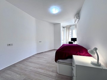 FANTASTISK LÄGENHET 30 METER TILL HAVET - Lotus Properties